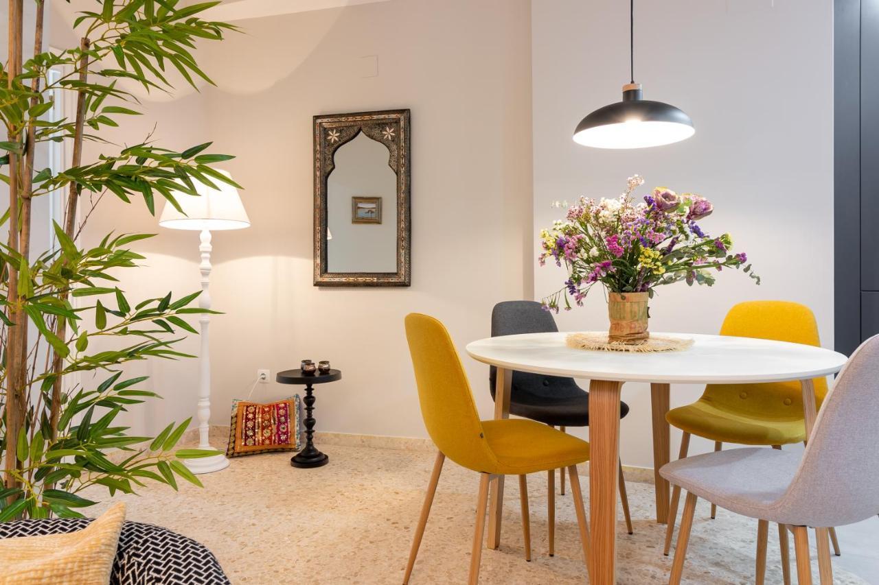 Апартаменты Malaga Center Flat Aventurero Boutique Экстерьер фото