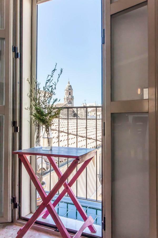 Апартаменты Malaga Center Flat Aventurero Boutique Экстерьер фото